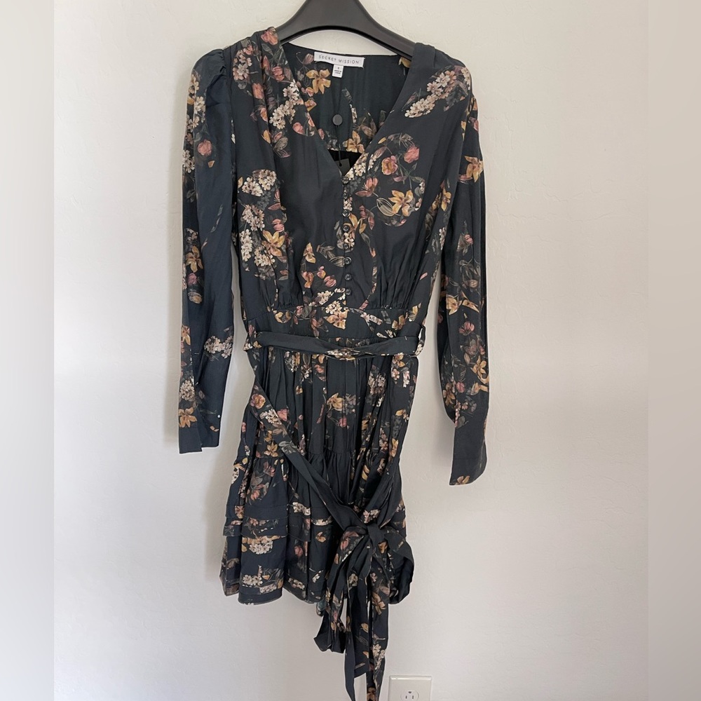 SECRET MISSION Sandie Floral Print Waist-Tie Mini Dress Size Small NWT